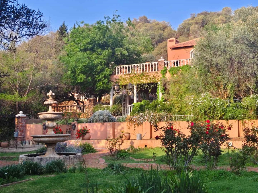 6 Bedroom Property for Sale in Quaggafontein Free State